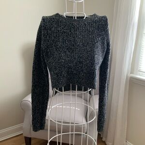 Elie Tahari Black Crew Neck Cropped Sweater